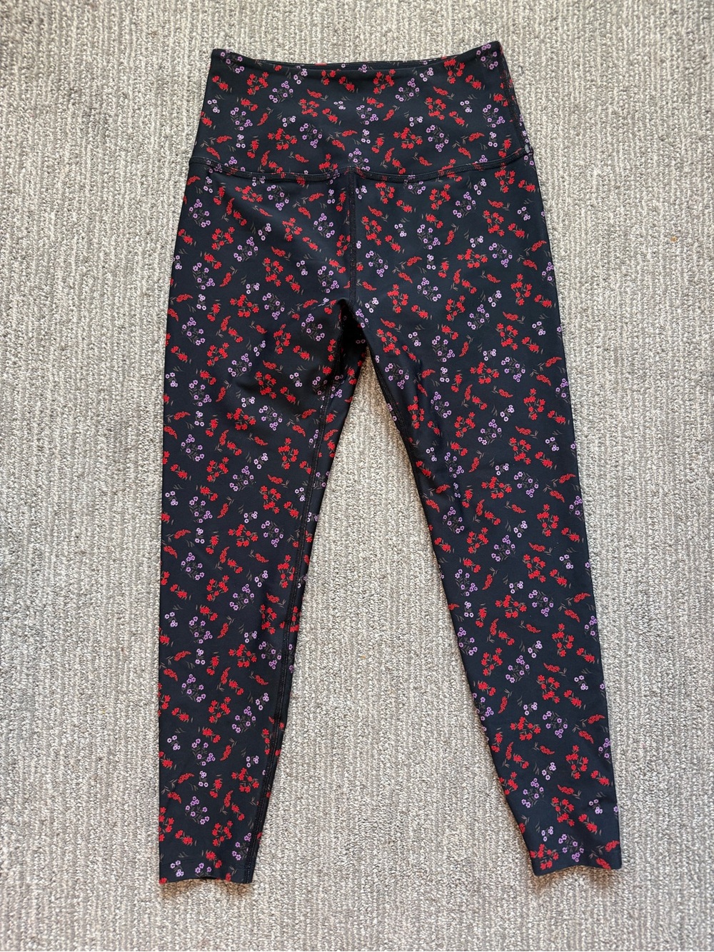 Beyond Yoga High Waisted Floral Leggings Black Red Purple Yoga Pants Women’s L